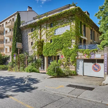 Отель Odalys Aix En Provence Les Floridianes Экс-ан-Прованс