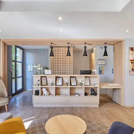 Odalys Aix En Provence Les Floridianes Отель Экс-ан-Прованс