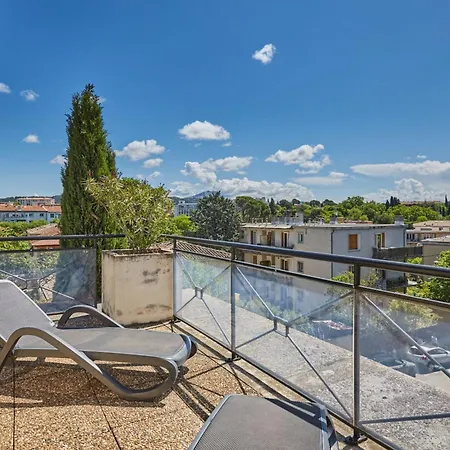 Отель Odalys Aix En Provence Les Floridianes