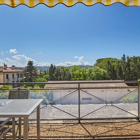 Отель Odalys Aix En Provence Les Floridianes Экс-ан-Прованс