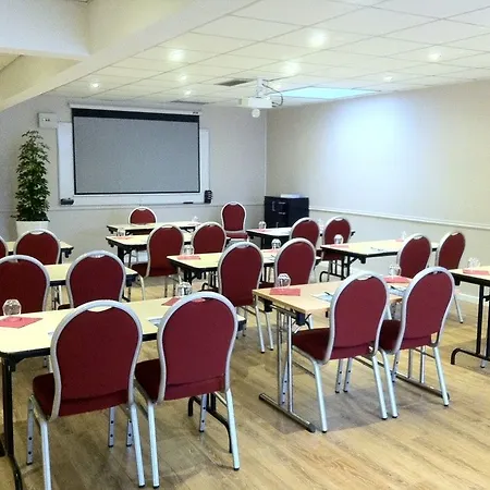 Odalys Aix En Provence Les Floridianes Отель Экс-ан-Прованс