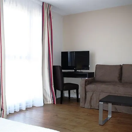 Odalys Aix En Provence Les Floridianes 4* Экс-ан-Прованс
